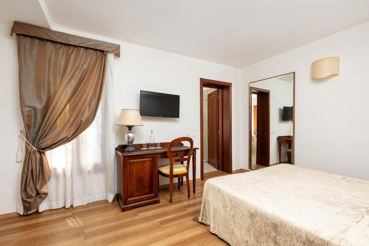 Hotel Giardinetto Venezia Lido di Venezia Exterior photo